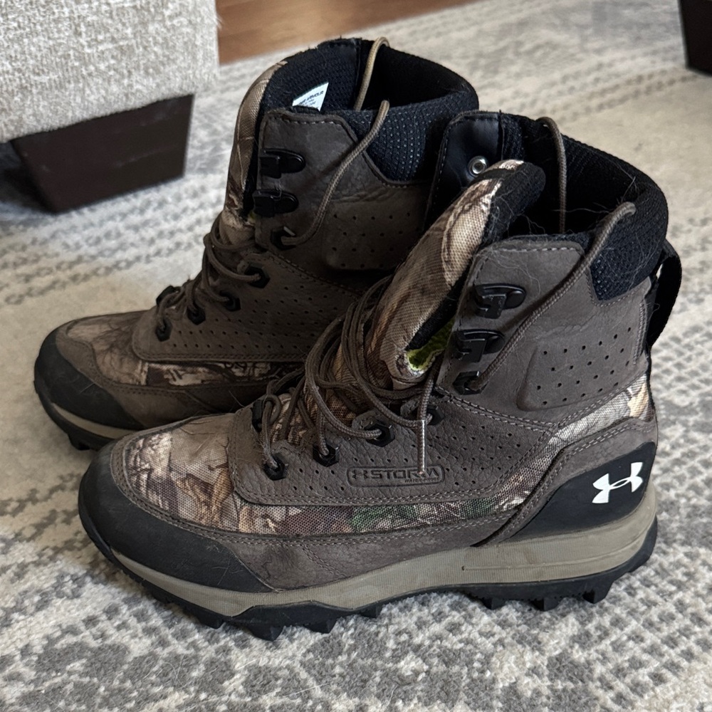 Under Armour Brown and Black Winter Boots
